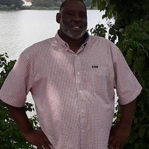 Meet your Posher, Carlos